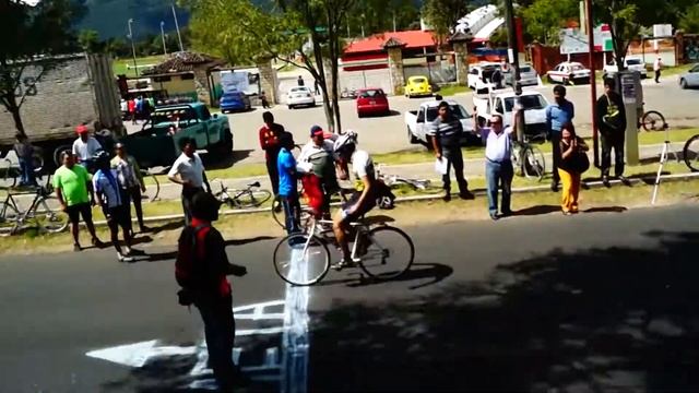 Llegada a la meta, Max. смотреть онлайн