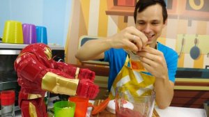 Человек ПАУК в новом видео - Игры для мальчиков с супергероями - Шоу Готовим вместе