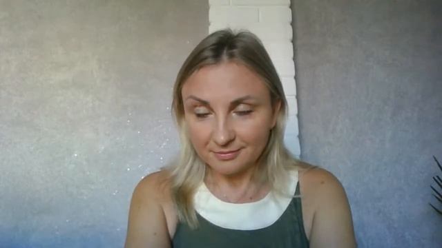 Нехватка Денег, Много работать -Мало платят. Страх.