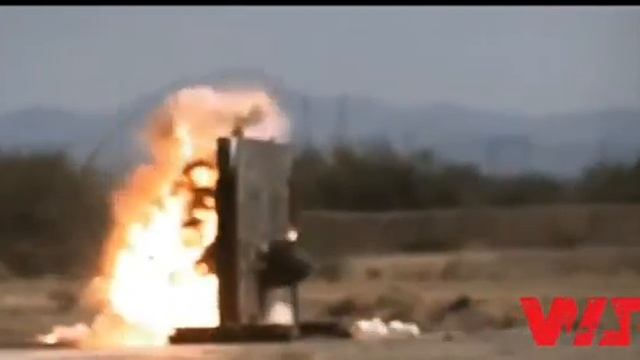 Moment of impact of a tank high-explosive fragmentation projectile into the targetWAR смотреть онлайн