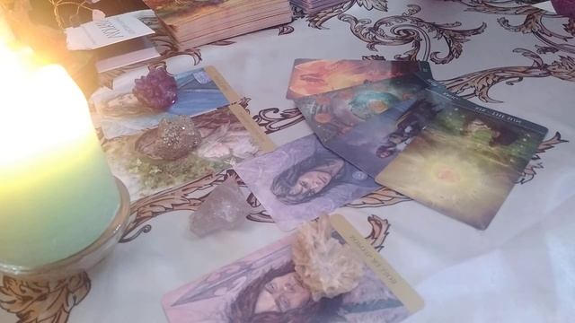 4 КОРОЛЯ 👑 ФЕВРАЛЬ 2022 Общий расклад на Таро смотреть онлайн