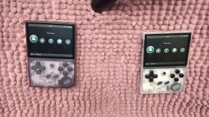 Anbernic rg35xx. Unboxing all colours.