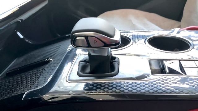 New 2024 Hongqi HS3 The Best SUV - Exterior and Interior Details