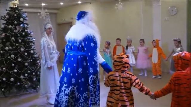 новогодний утренник смотреть онлайн