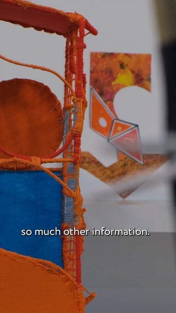 Artist Courtney Puckett describes how fabric entered into her work смотреть онлайн