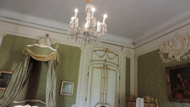 Hungary. Fertőd. Esterhazy-kastely. A HERCEGNEI HALOSZOBA смотреть онлайн