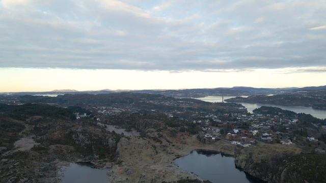 Dji Mavic Air 2 edit to the beat in Davinci Resolve 17. Tried to edit in premiere pro but it crashe смотреть онлайн