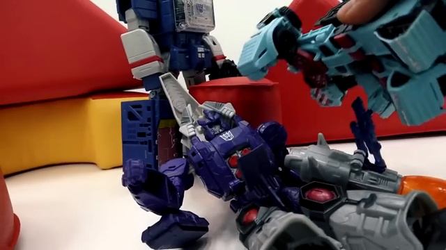 Шоу Той Мастер - Федор против десептиконов! Трансформеры и супергерои в видео для мальчиков смотреть онлайн