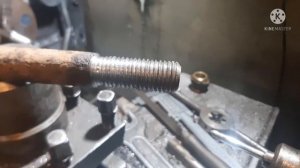 Токарный станок по металу своими руками, резьба резцом.