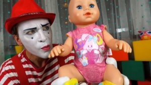 Смешные видео с куклами – Беби Бон и большая стройка! – Новые игры для детей онлайн.