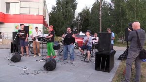 гр. "полДЕНЬ ПОБЕДЫ" и Коля Нижегородский - "Птичий Путь" - Регги на Укулеле