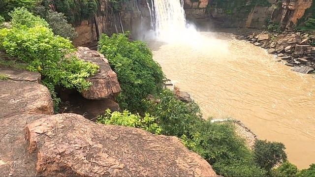 Karnataka | Gokak | Pattadkal | HAMPI | Placestovisit | Enjoy Enjaami | India | FLYWITHTHESKY смотреть онлайн