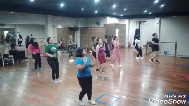 Planet Gym | Fun Aero Class | with Pejuang Sehat | Zin Dewi Queen смотреть онлайн