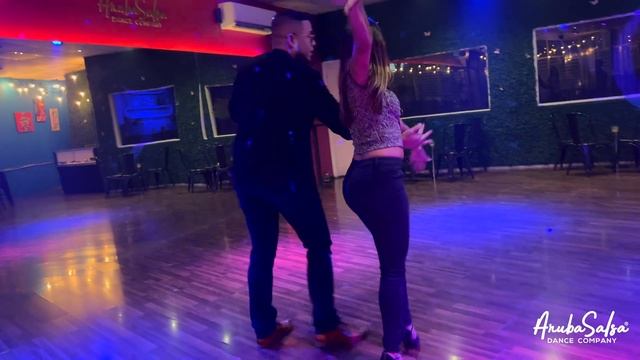 Hasta que te conocí • Marc Anthony | Salsa Romántica by Reggie & Melitza смотреть онлайн