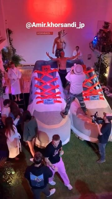 Adidas originals zx 10000 43einhalb 👍#adidas #adidaszx #japan #sneakers #teamzx #zx8000 #zxfamily смотреть онлайн