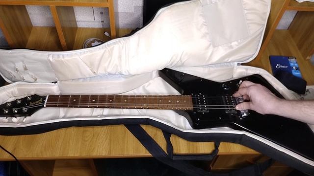 Gibson melody maker explorer распаковка и мнение о гитаре смотреть онлайн