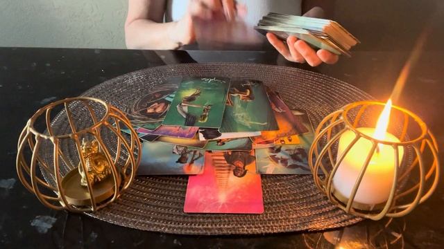 ⚡️Его ДЕЙСТВИЯ к Вам ⁉️😱⚡️#тарорасклад #онлайнгадание #тароонлайн смотреть онлайн