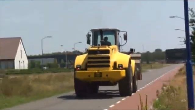 New-Holland W190 PfeiferMachinery.com