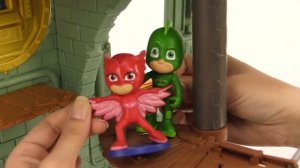 ToyClub шоу - Игрушки Герои в масках - пропал Кэтбой