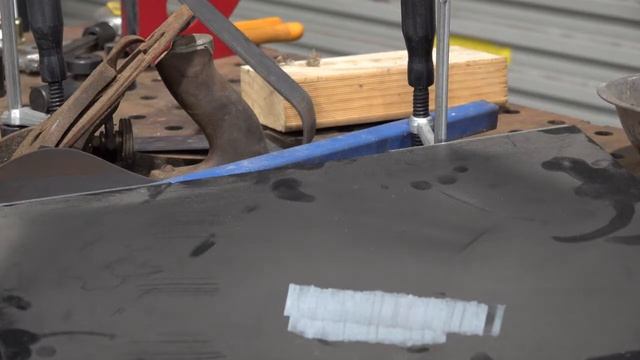 Aussie Mike's Laser Cleaner! NOT a Bee Video смотреть онлайн