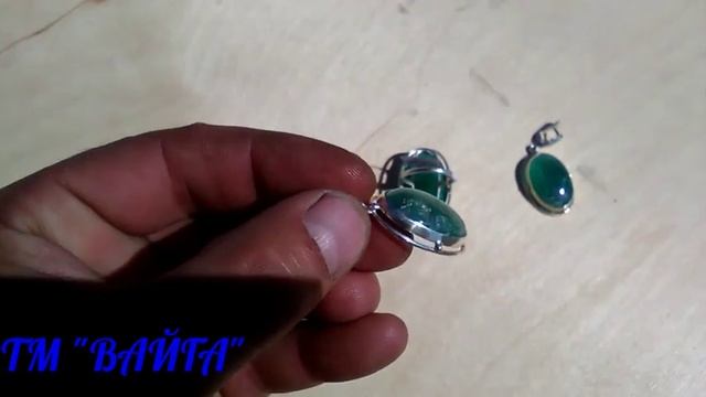 Комплект с зелёным флюоритом. смотреть онлайн