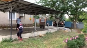 КУПИЛИ ХАТУ НА КУБАНИ🏡РАЗГРУЗИЛИ БЕТОНОМЕШАЛКУ💪