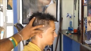 Head massage boy in Sri Lanka