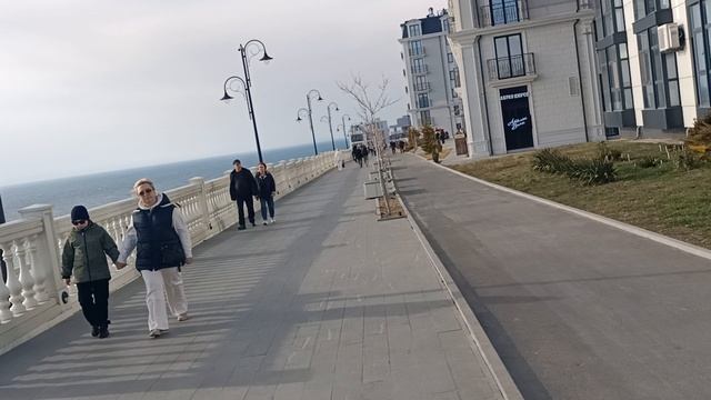 Анапа. Белая набережная. Утёсов. 13 марта 2025. 16.30