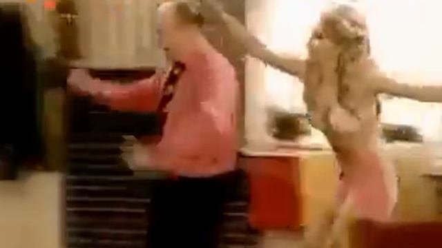 Большая разница Пародия на Универ смотреть онлайн