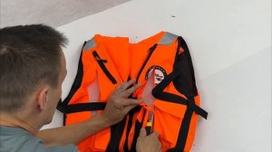 Что внутри спасательного жилета