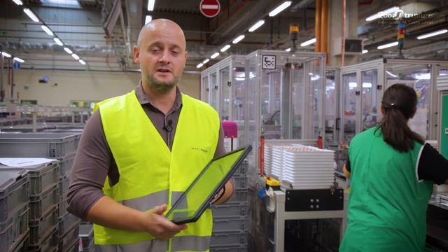 Schneider Electric Smart Factory Plovdiv - Augmented Operator Advisor (BG Narration)