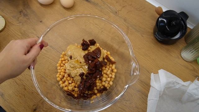 Zrobisz go w kilka minut +pieczenie, szybki do zrobienia pasztet, bez mięsa z ciecierzycy #bezmięsa