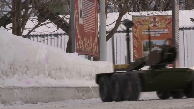 Видеообзор демонстрационного показа новой инженерной техники в Росгвардии