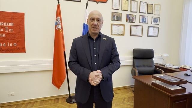 Поздравление Д.Майданов