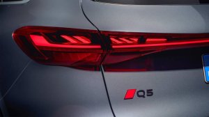 Новый Audi Q5 2025 года — цифровые матрично-светодиодные и OLED-технологии освещения