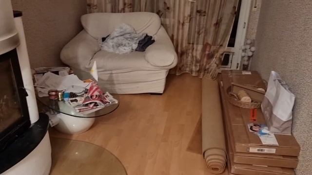 Обои , уборка и выбор мебели. Часть 2. смотреть онлайн