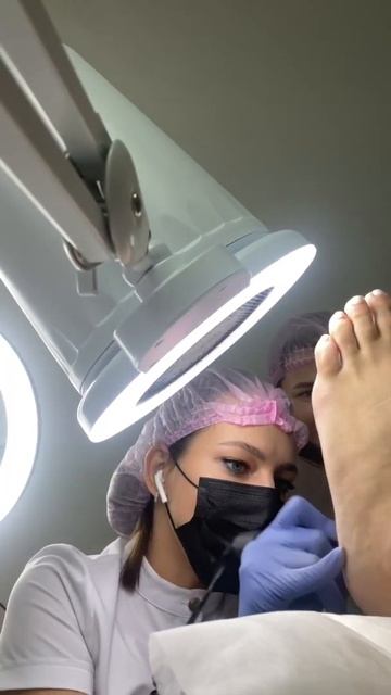 Отработка дисковой техники педикюра Diamond Pedicure