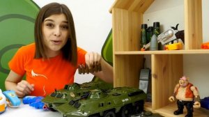 Маша, черепашки-ниндзя и Бибоп из мультика про черепашек — Ищем игрушки в ТойКлаб! — Видео для детей