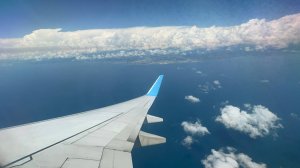 "Над морем!" Вылет из аэропорта Адлер в Сочи (из окна самолёта Boeing 737)