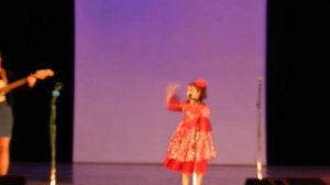 Перышки у птички