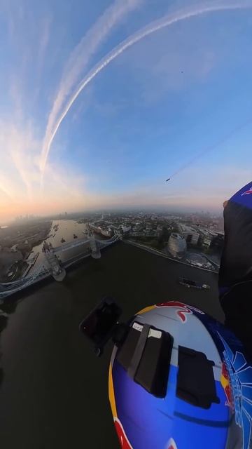 🚨 INSANE WORLD FIRST 🚨 смотреть онлайн