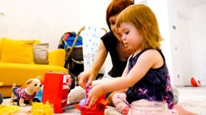 Маша Капуки и Бьянка готовят разноцветную кашу. Мультики для детей с игрушками - Готовим вместе