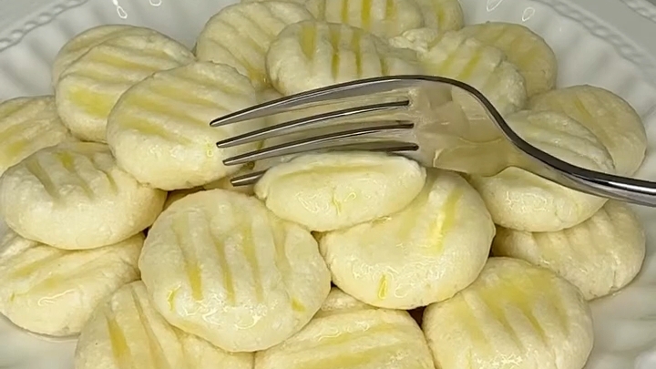 Нежнейшие Ленивые ВАРЕНИКИ...🥟😋    Рецепт в описании ✍️