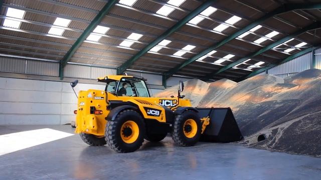 ŁADOWARKA TELESKOPOWA JCB 560-80 смотреть онлайн