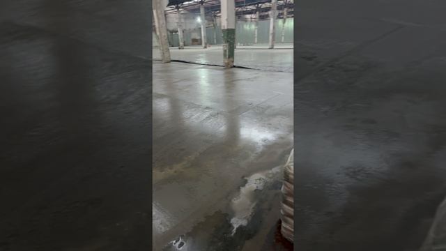 Бетонный промышленный пол Топпинг