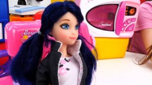 Маринетт лечит зубы! Куклы Леди Баг - Видео для девочек. Ох, уж эти куклы