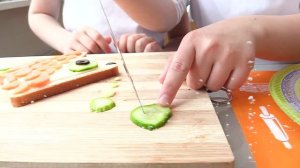 Бутерброды Angry Birds. Вкусные рецепты для детей.