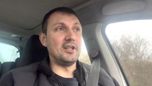 Андрей Грудин и его трактор