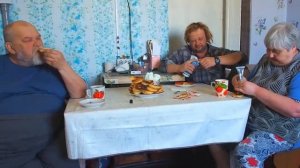 Сибирь Деревня ПОДВАЛ ИЛЬИЧА как живут люди в деревне Купил крепежи для ремонта Семейный обед с нами