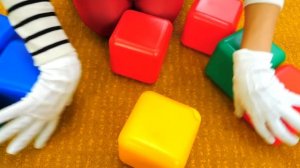 Весёлые игры - Кукла БЕБИ БОН строит большую Башенку! - Мультик для детей с Baby Born. Смешные видео